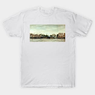 WAPPING DOCK ENTRANCE AND PIER HEAD WAPPING LONDON T-Shirt